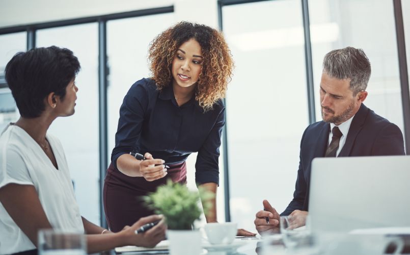 Discover How Co-Sourcing Unites Treasury Teams & Advisors